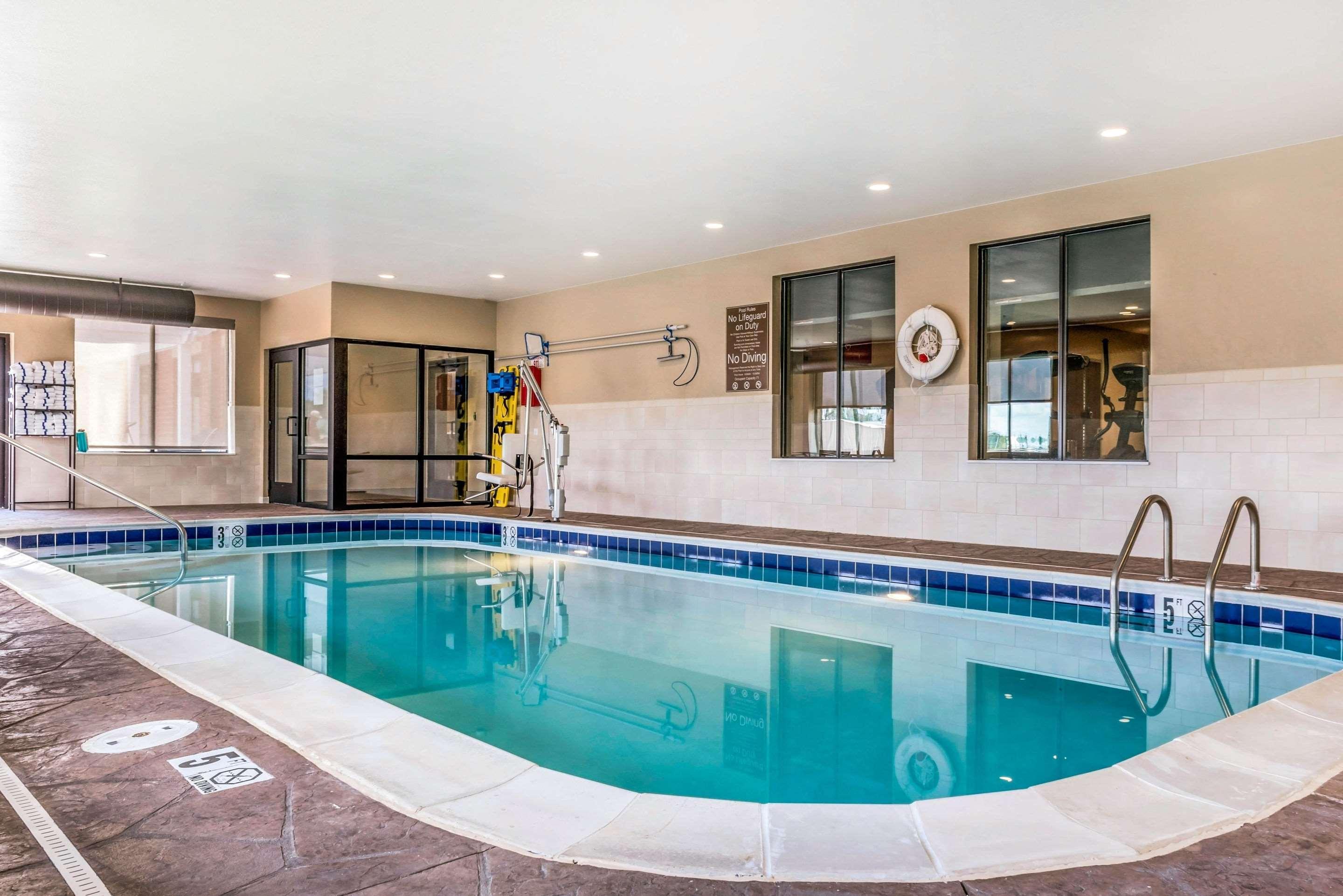 Comfort Suites Florence - Cincinnati South Екстер'єр фото