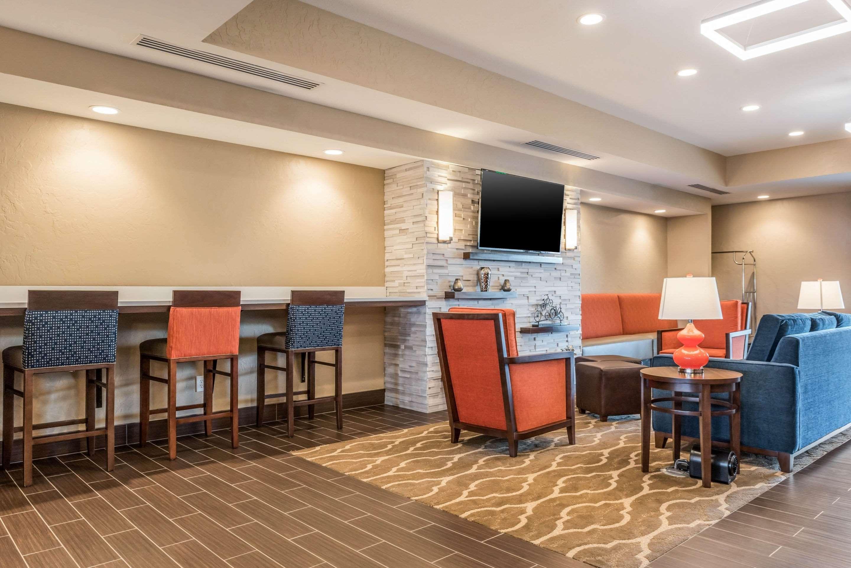 Comfort Suites Florence - Cincinnati South Екстер'єр фото