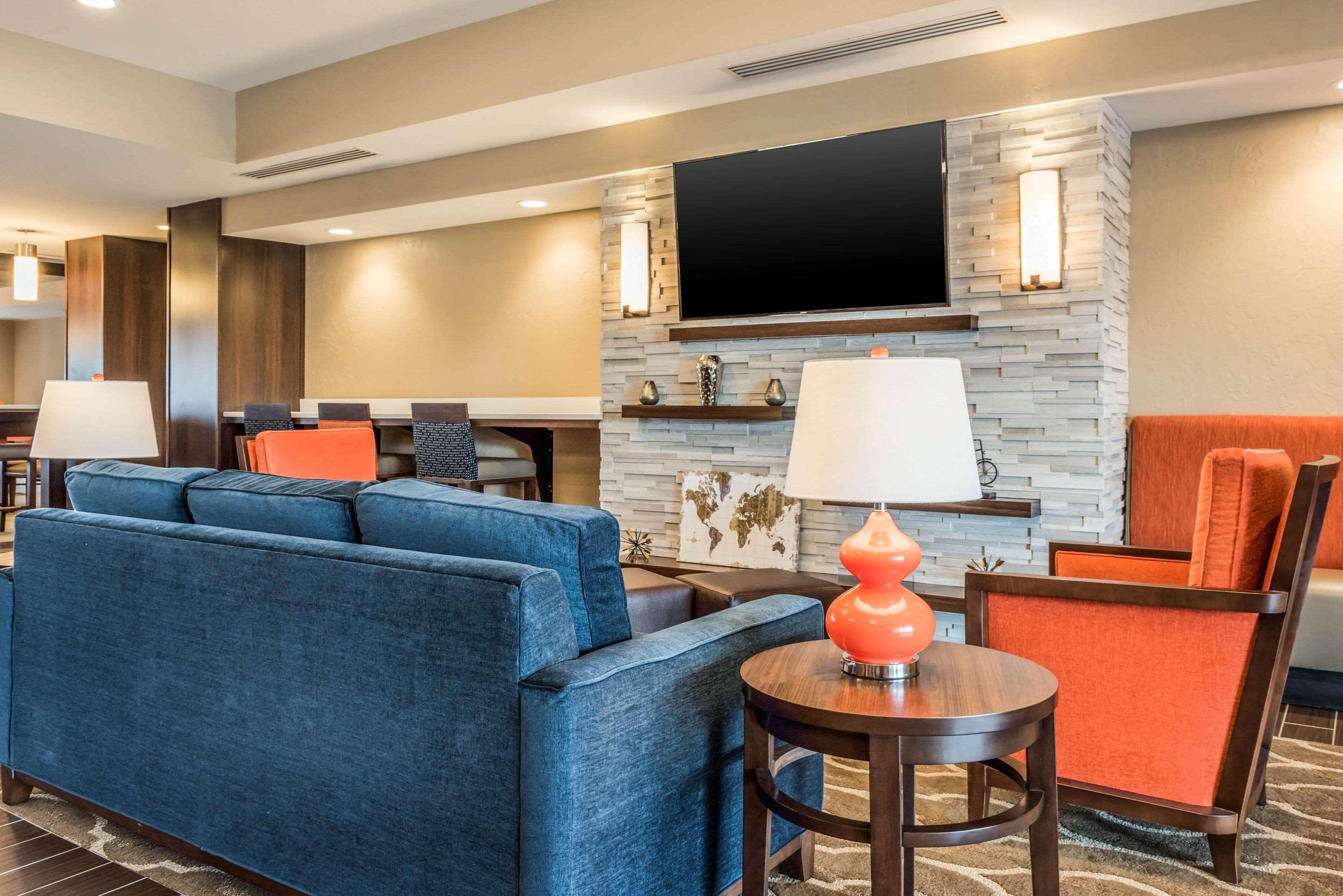 Comfort Suites Florence - Cincinnati South Екстер'єр фото