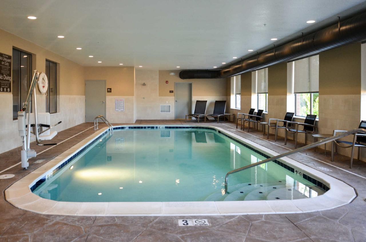Comfort Suites Florence - Cincinnati South Екстер'єр фото